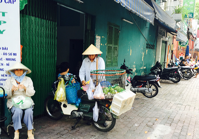 이색적이고 흥미로운 베트남