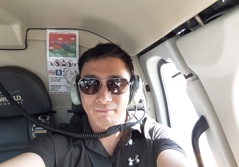 호주 골든코스트에서는 난생 처음 헬리콥터를 타고 찍은 셀카