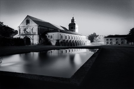 오빌리에 수도원 전경 사진